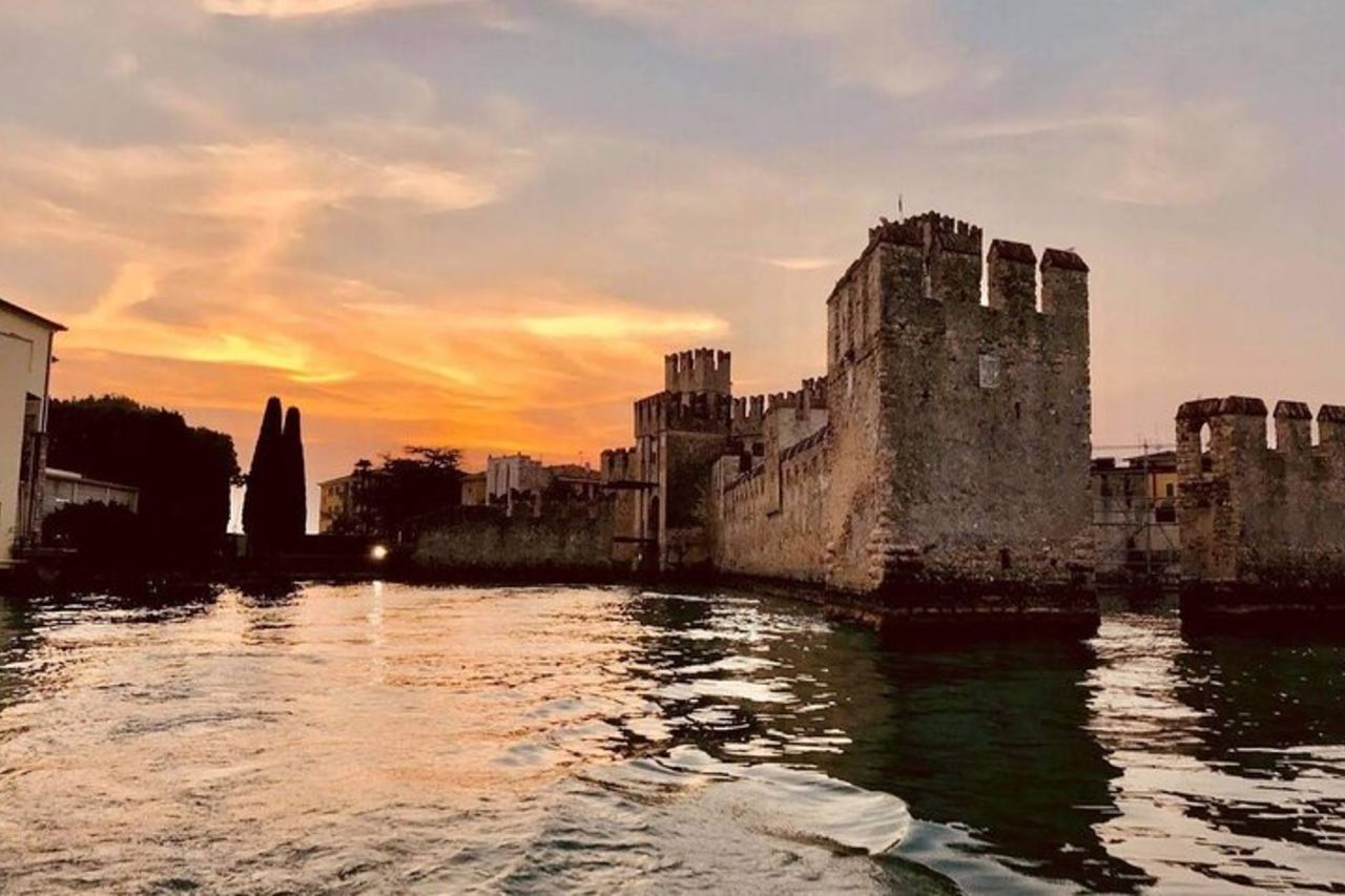 Tour al tramonto di Sirmione — 5