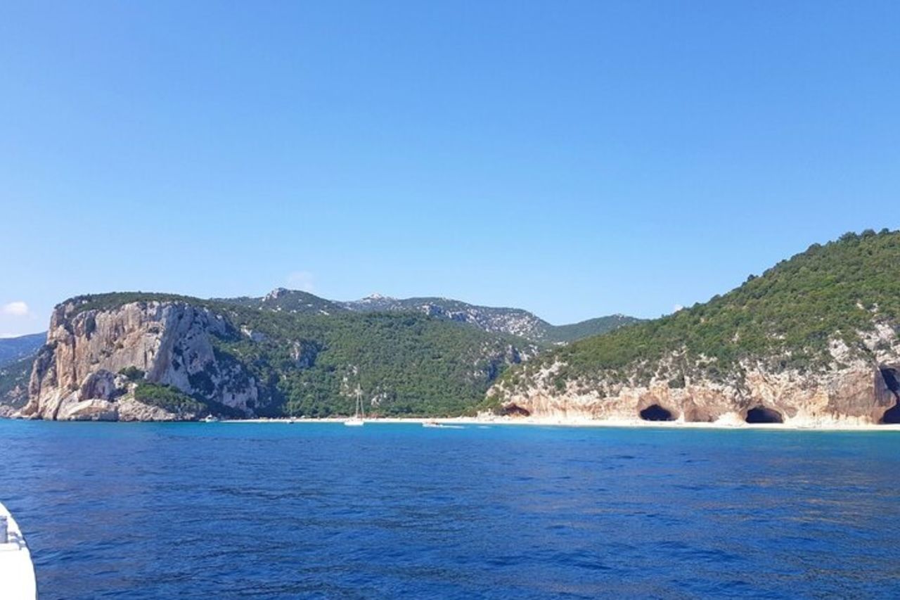 Mini Crociera Intera Giornata Cala Gonone e Golfo di Orosei — 7