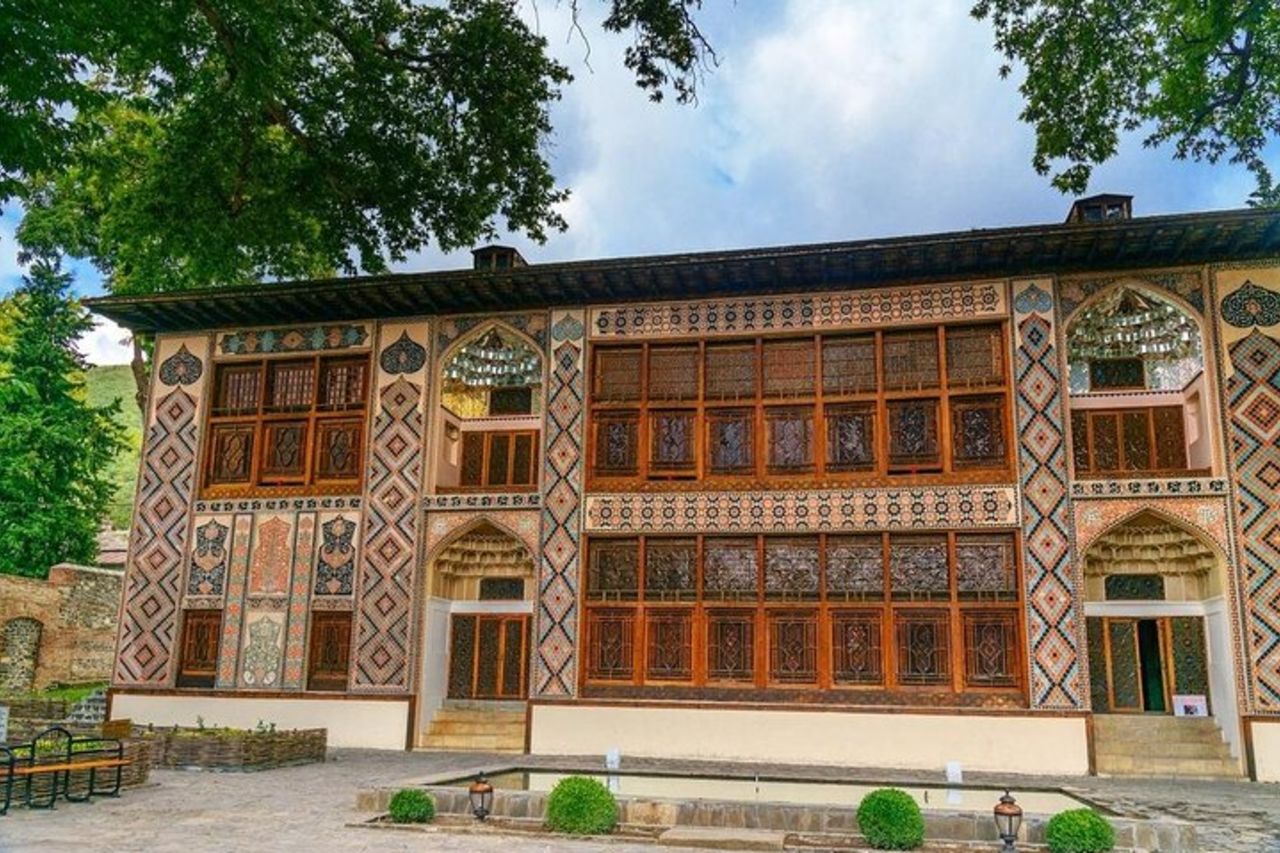Sheki - Tour di un'intera giornata in quattro regioni dell'Azerbaigian — 2