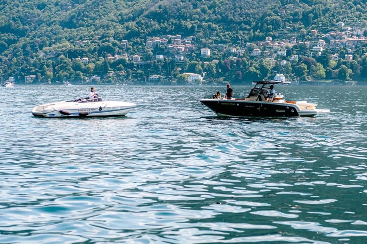 4H Crociera Privata Bellagio Varenna Tender Yacht Invictus 6 Pax — 9
