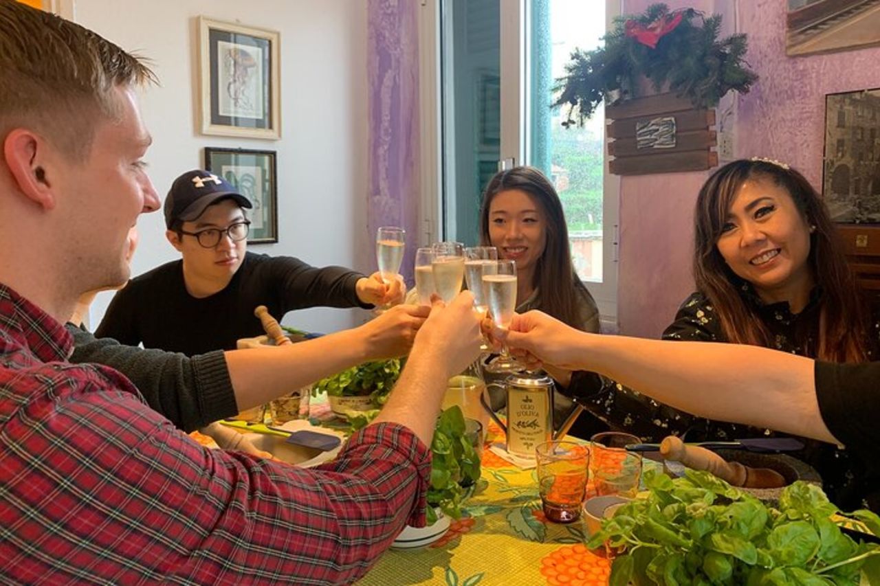 Lezione di pasta, pesto e tiramisù Riomaggiore, Cinque Terre