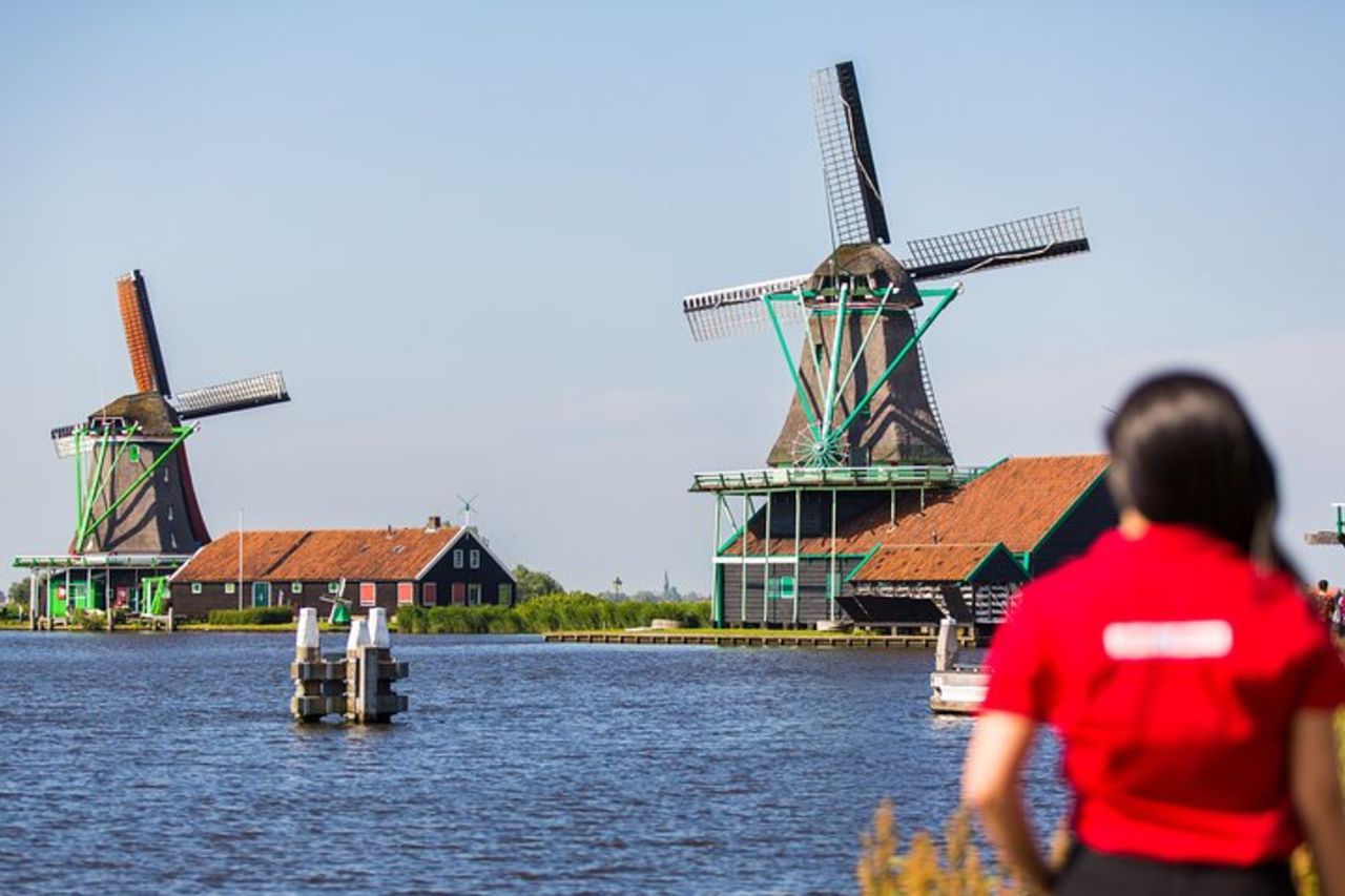 Da Amsterdam : Zaanse Schans, Volendam & Marken Tour — 9