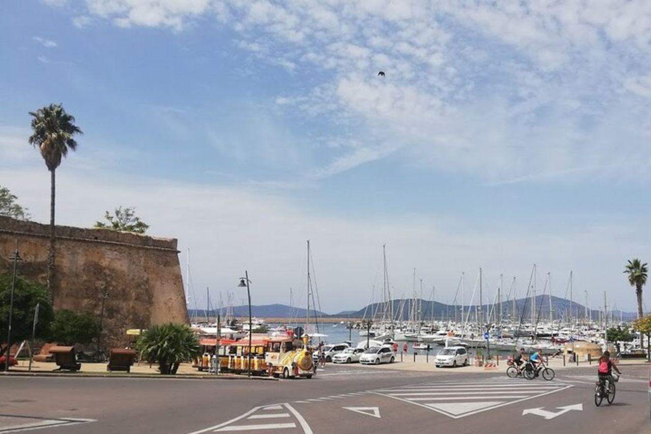 Tour Privato a Piedi Centro Storico a Alghero — 7