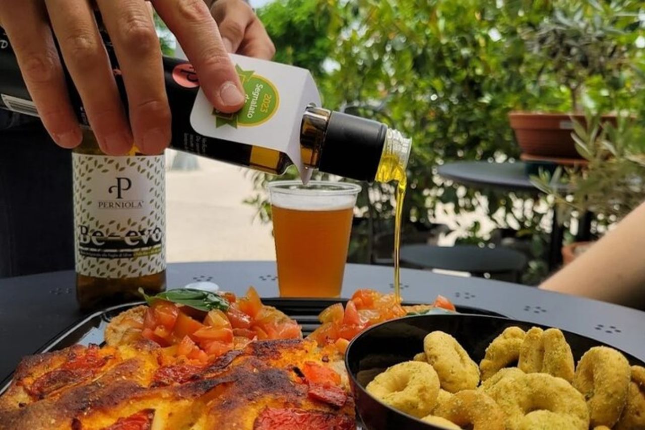 Tour Privato Frantoio e Degustazione Olio Extravergine a Altamura — 5