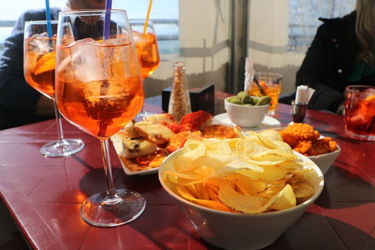 2 Ore Tour Privato Guidato a Piedi a Acquaviva Picena Marche — 9