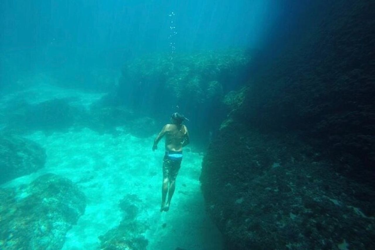 3 Ore Tour di Gruppo in Barca alle Grotte di Santa Maria di Leuca — 4