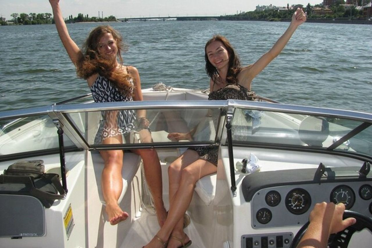 Tour privato in barca sul Lago di Como con crociera panoramica esclusiva del capitano — 6