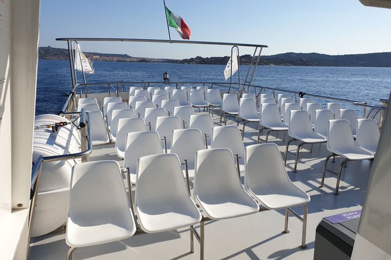 Tour in barca nell’arcipelago di La Maddalena e Caprera da Palau — 7