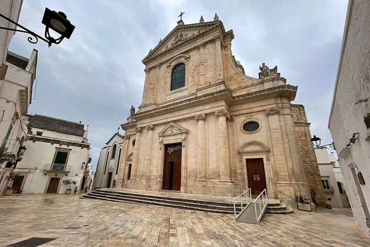 Da Lecce: Alberobello, Locorot, Ostuni, guided tour & Brunch — 9