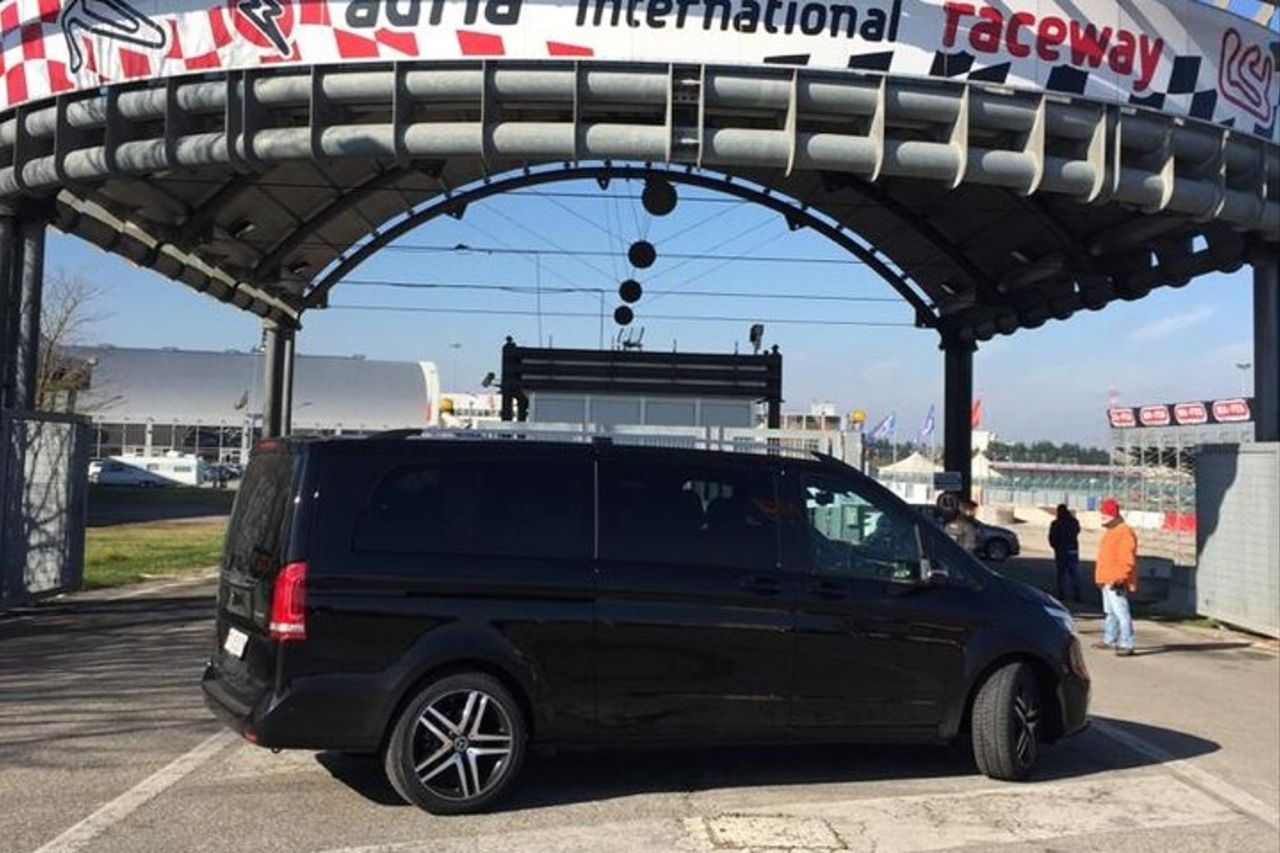 Lugano Malpensa o Malpensa Lugano Transfer - Van piccoli gruppi — 7