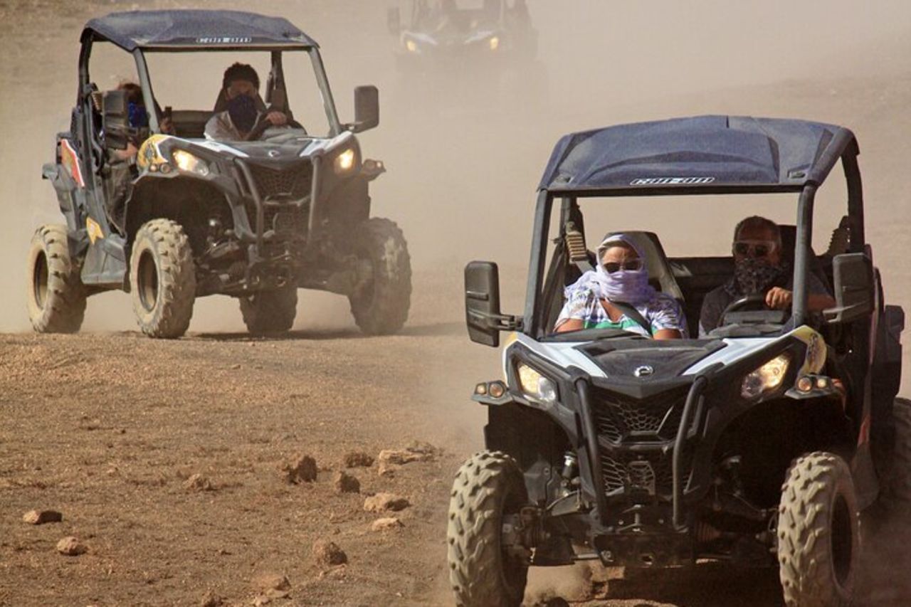 Incredibile tour automatico di 3 ore in buggy Can Am nella bellissima Lanzarote — 2