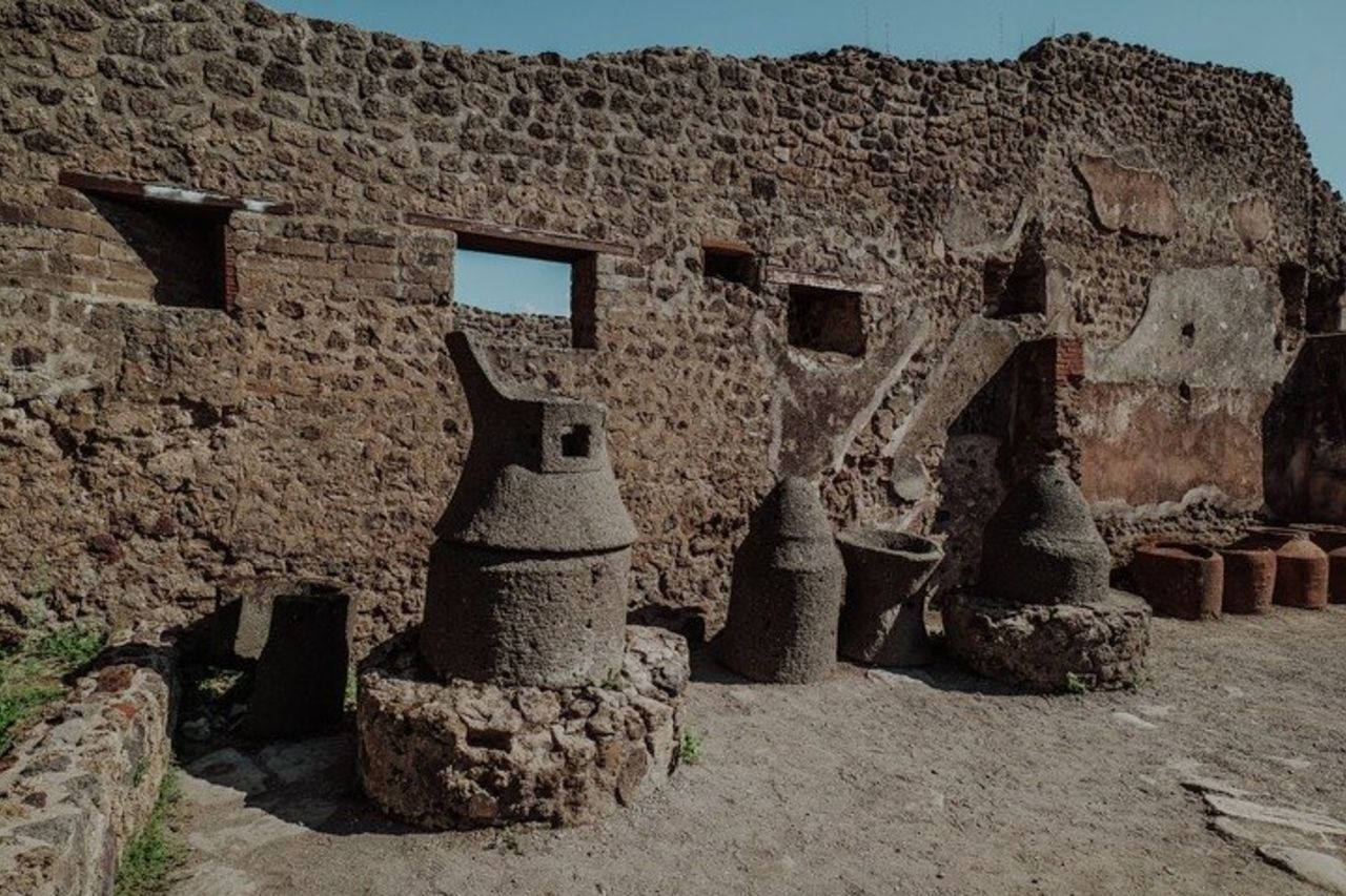 Esplora Pompei con un Archeologo — 5