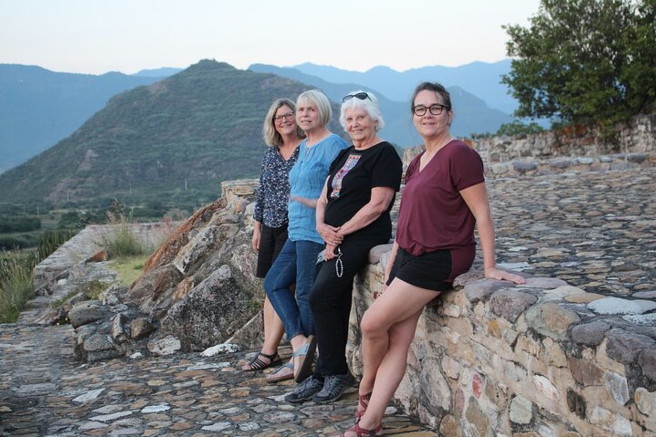 Tour dei siti archeologici e della ceramica rossa a Tlacolula — 6