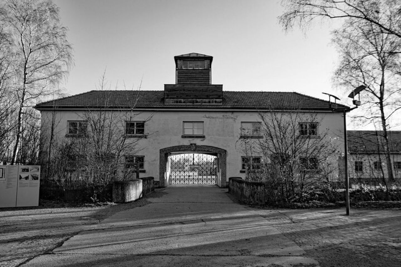 Tour pubblico del memoriale di Dachau — 2