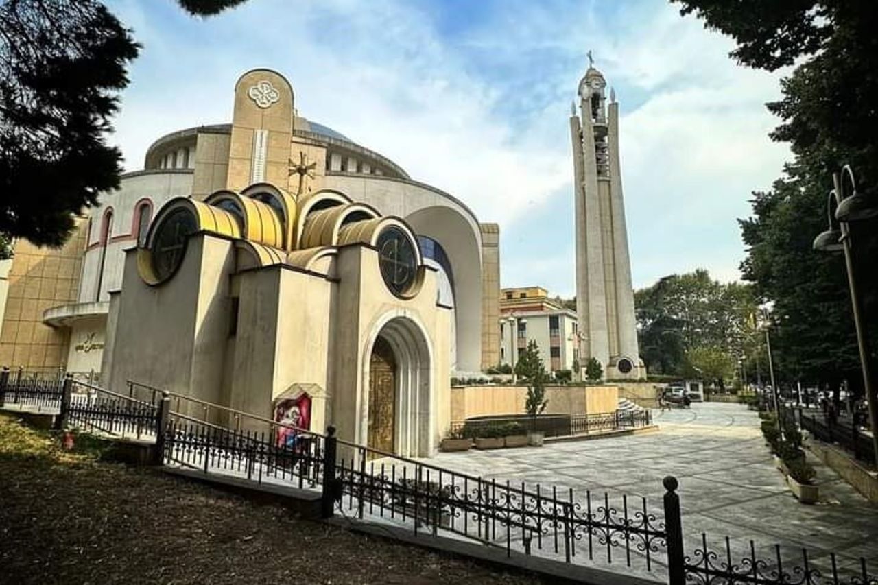 Tour a Piedi di Tirana — 2