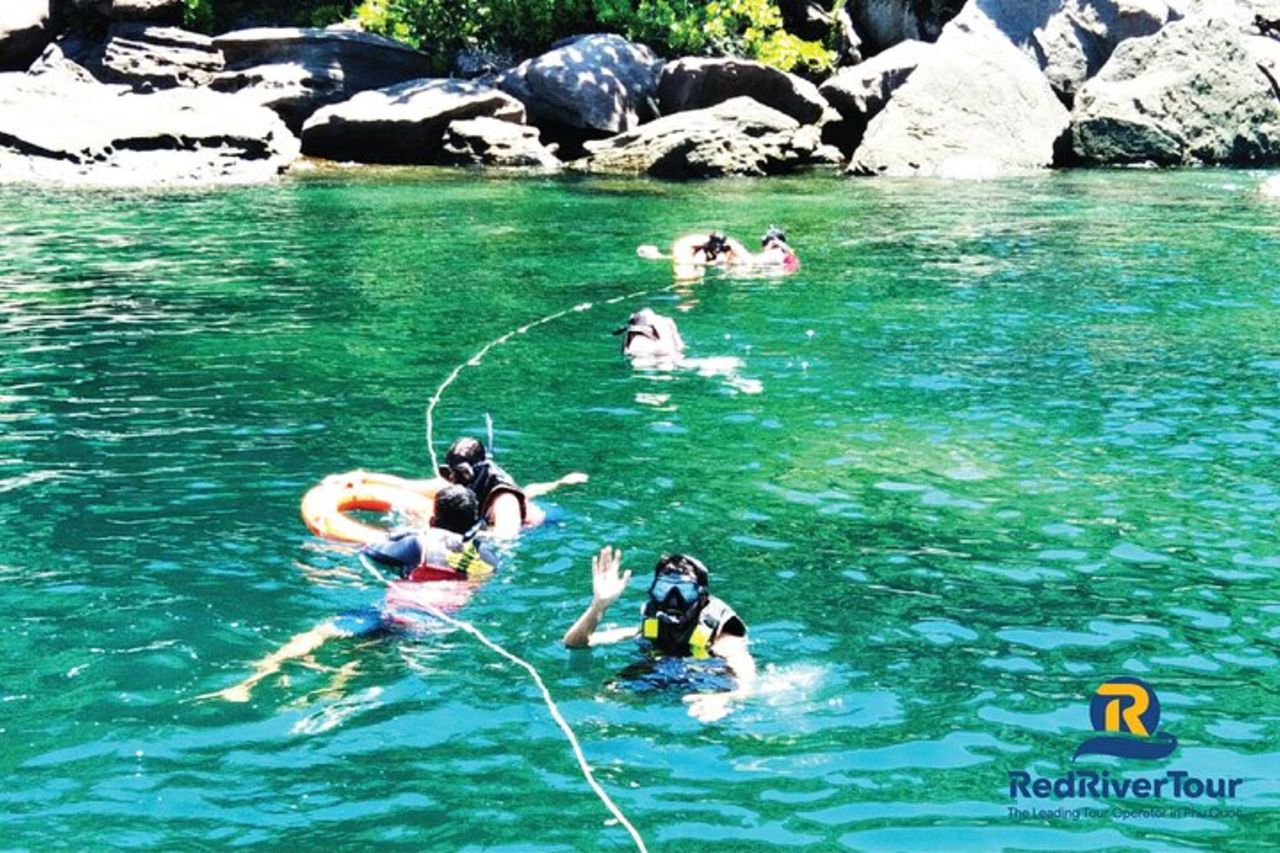 TOUR DEL FIUME ROSSO (Tour condiviso): TOUR DELLE 4 ISOLE IN MOTOSCAFO — 2