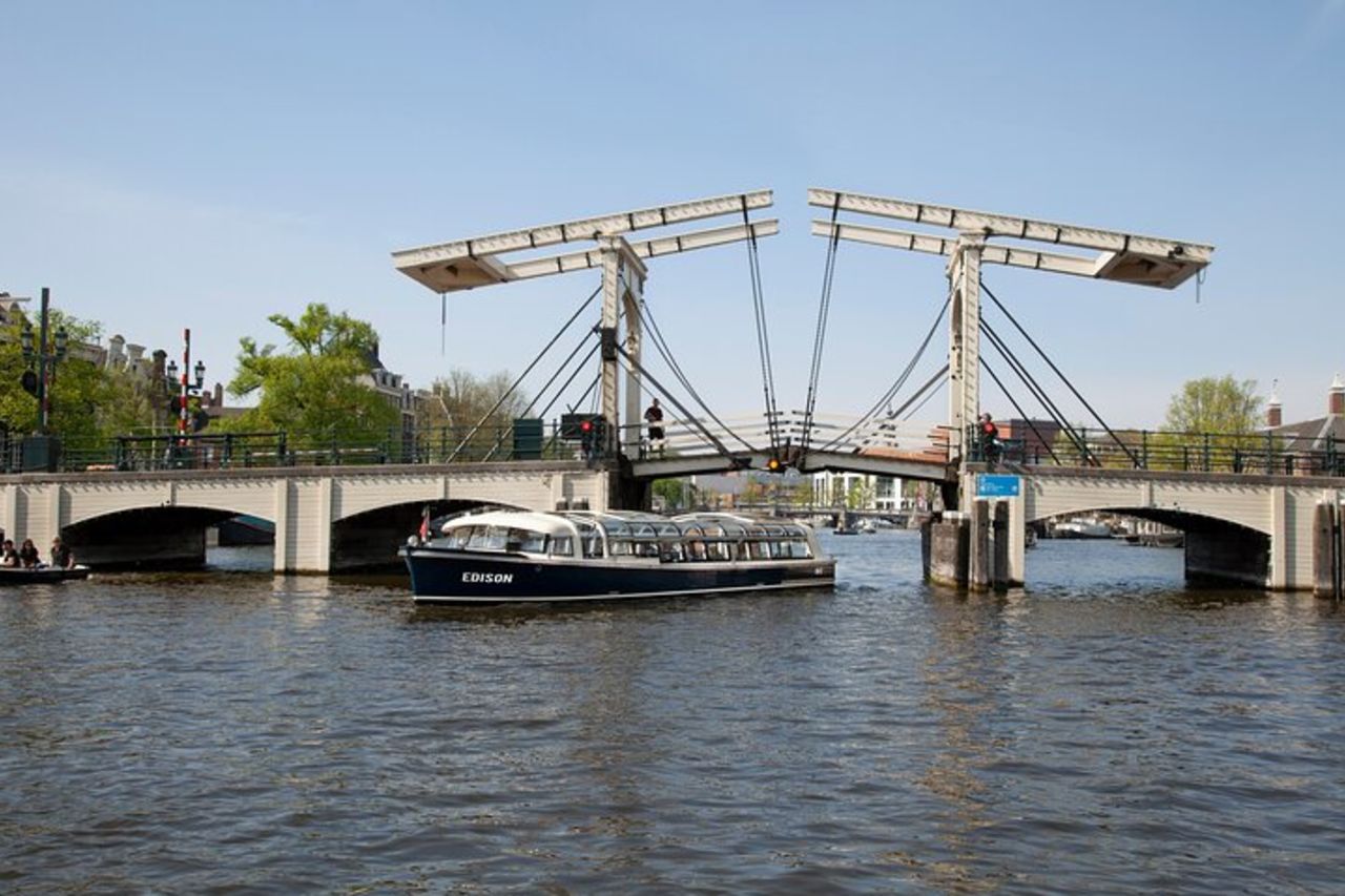 Crociera sul canale per famiglie di Amsterdam con opzione snackbox — 6