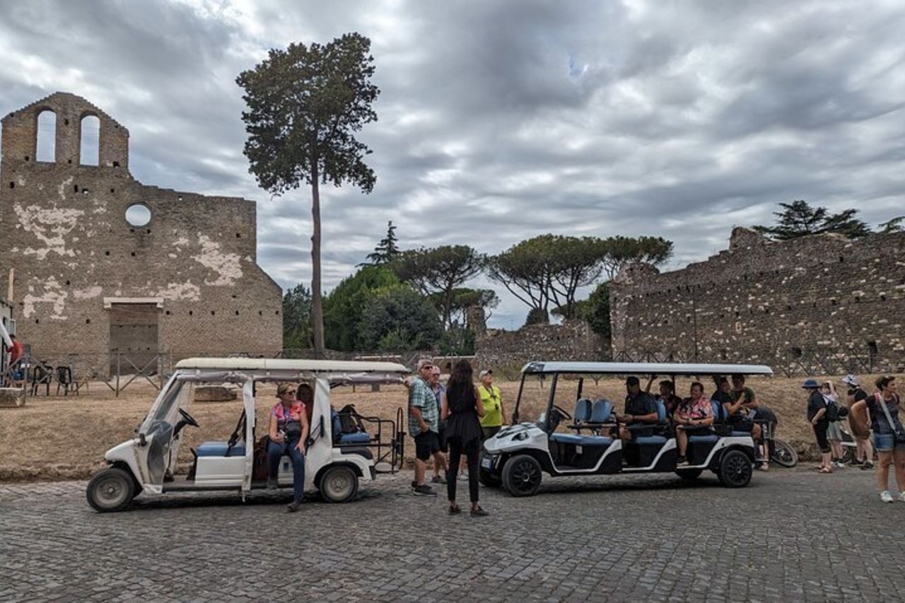 Roma: tour in golf cart dell'Appia Antica e delle Catacombe - Condiviso|Piccoli gruppi — 3