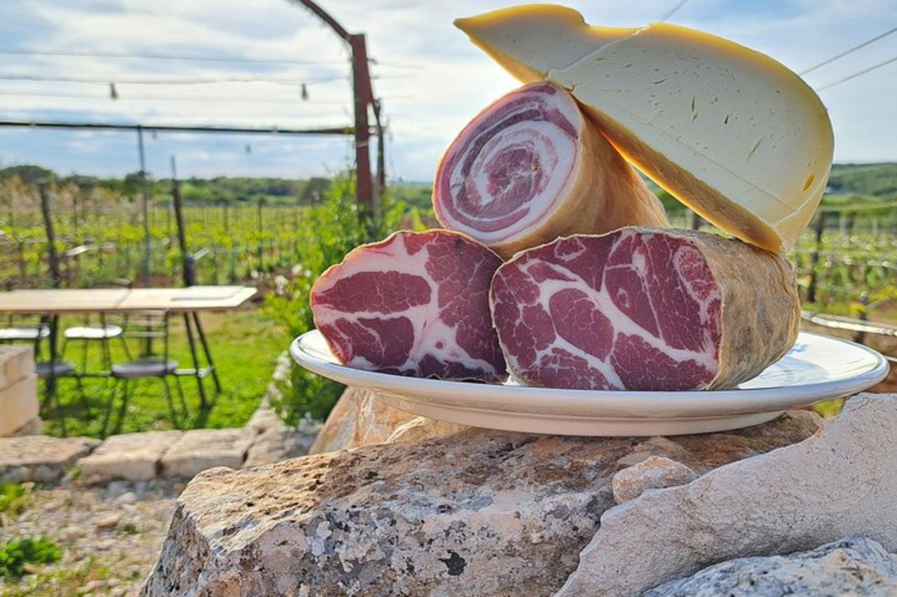 Cena in vigna con degustazione di vino e passeggiata — 4