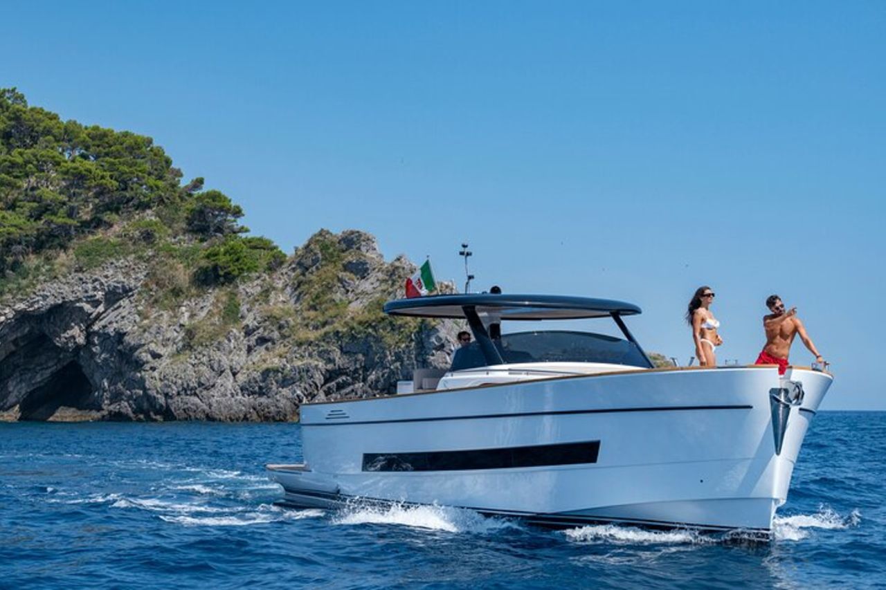 Tour privato di Capri di un'intera giornata in barca da Positano — 4