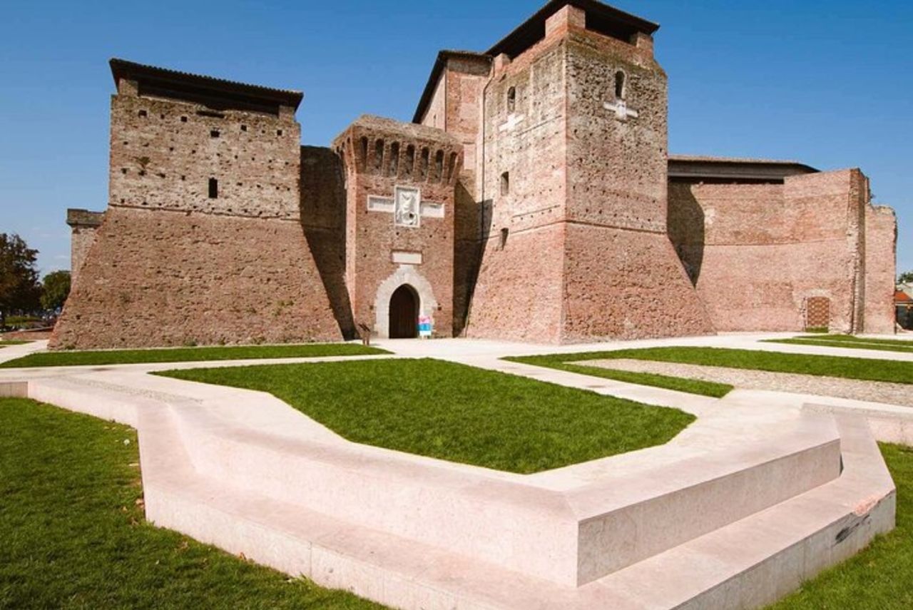 Tour autoguidato di caccia al tesoro e attrazioni di Rimini — 6