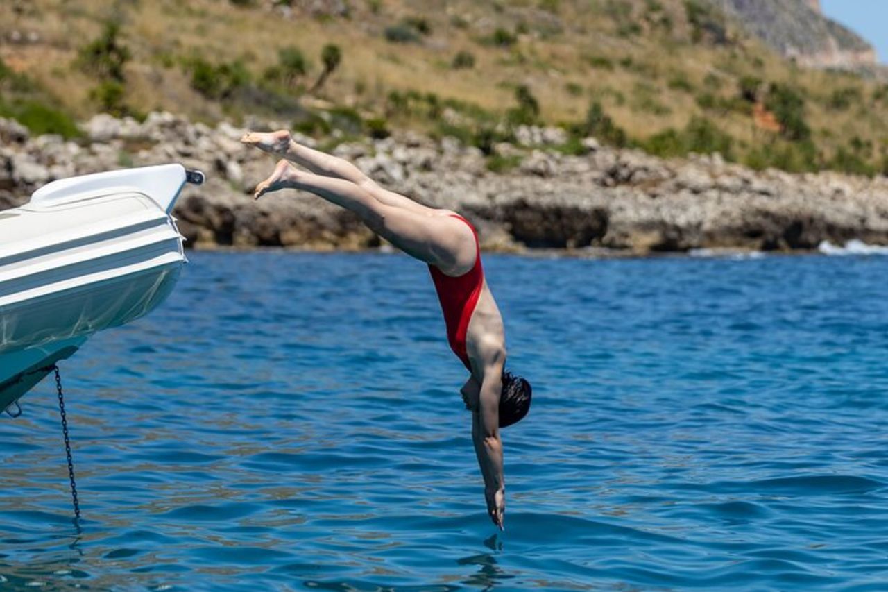 Tour Privato in Barca Palermo Mondello Riserva Capo Gallo 8 ore — 5