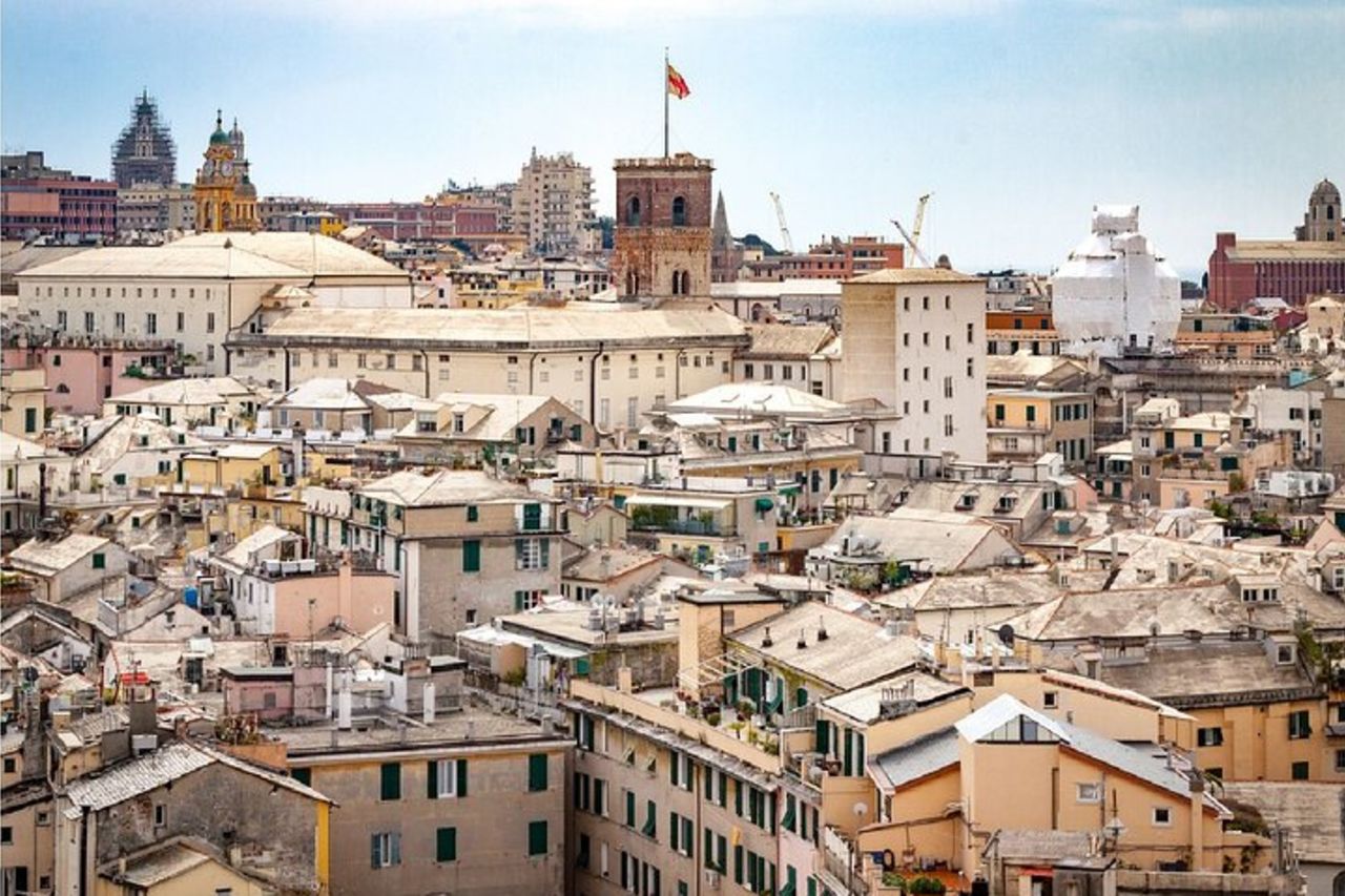 Tour a piedi di Genova : Esplora i principali luoghi e le gemme nascoste