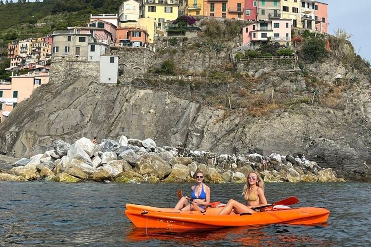 Avventura in kayak alle Cinque Terre da Riomaggiore — 9