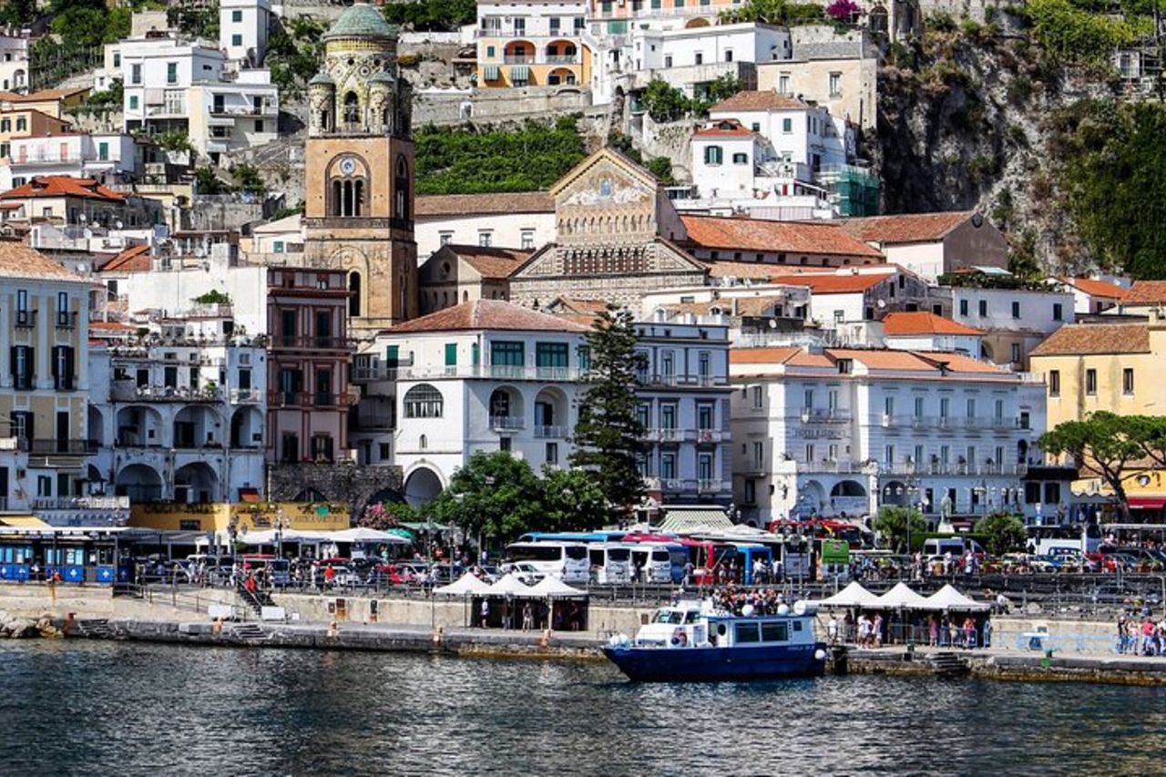 Costiera amalfitana via mare. Positano e Amalfi da Salerno — 2