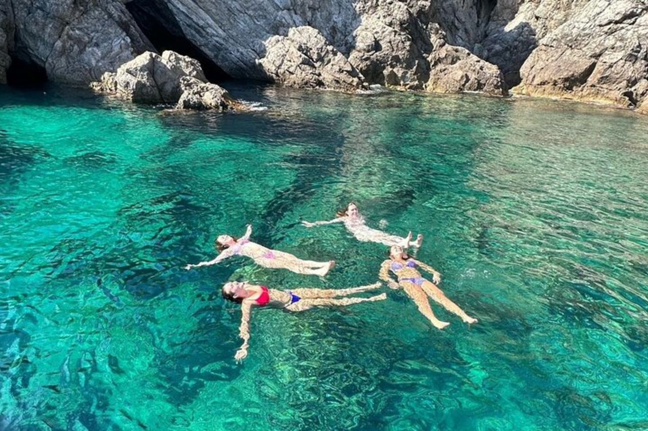 Tour in barca delle grotte blu e verdi da Dubrovnik con spiaggia di Šunj — 3