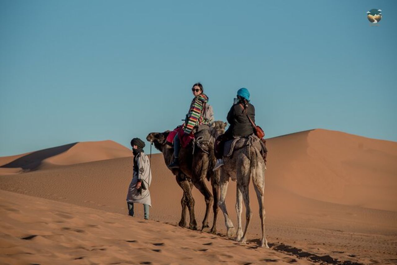 Marrakech, deserto di Merzouga e Fes 3 - tour di un giorno + Hotel e campeggio — 4