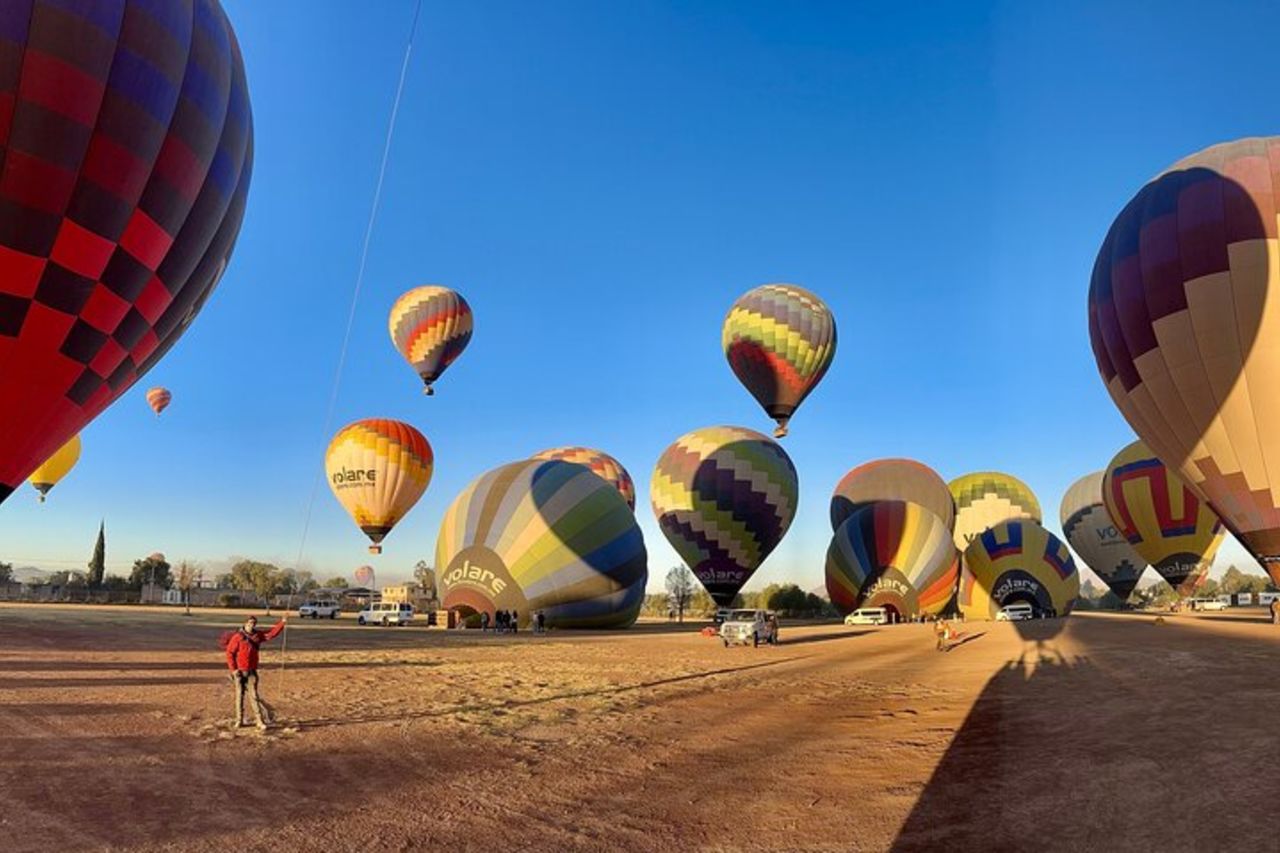 Volo in mongolfiera di Teotihuacan da Città del Messico / Volare — 7