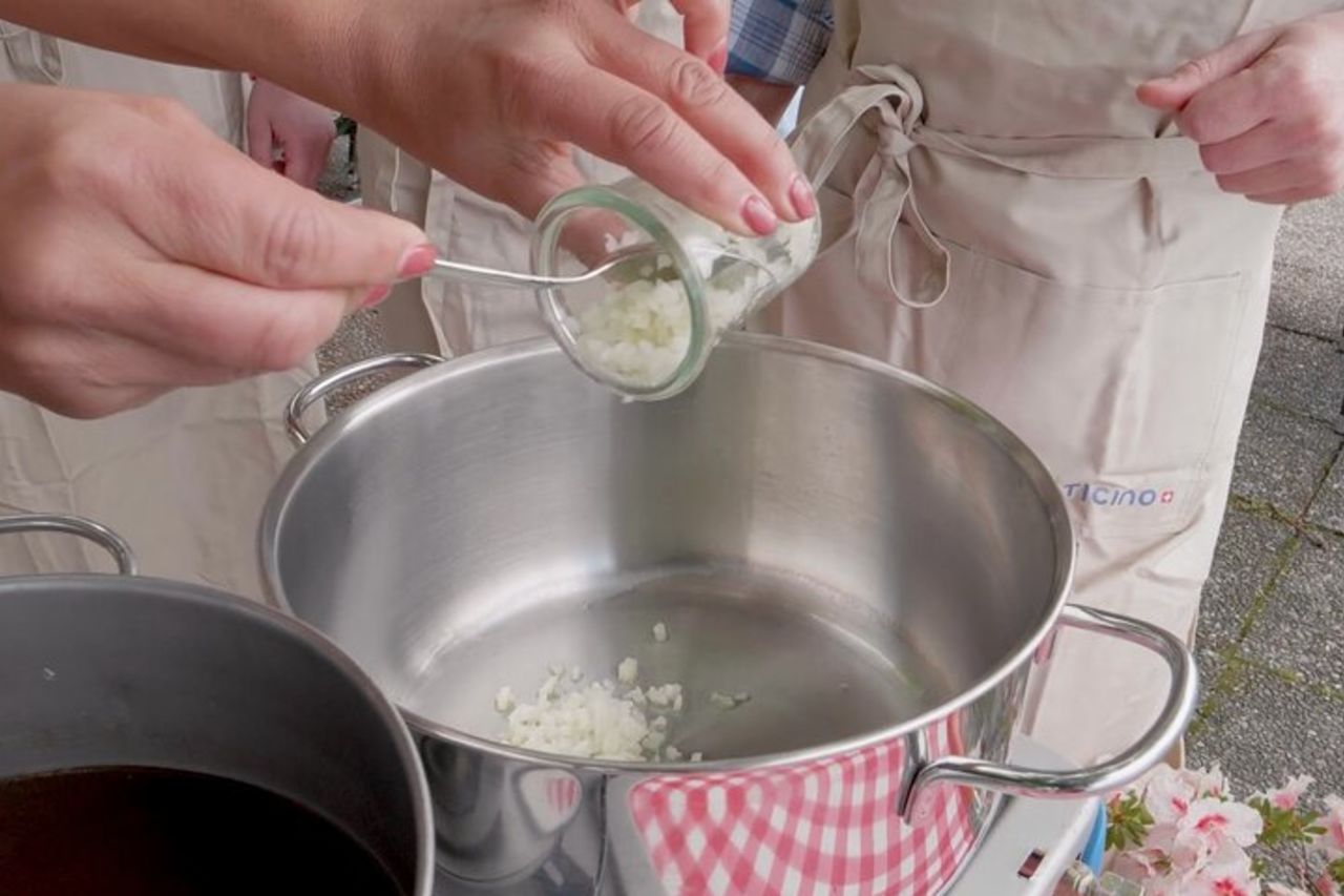 Lezione di cucina con crociera turistica a Lugano — 8