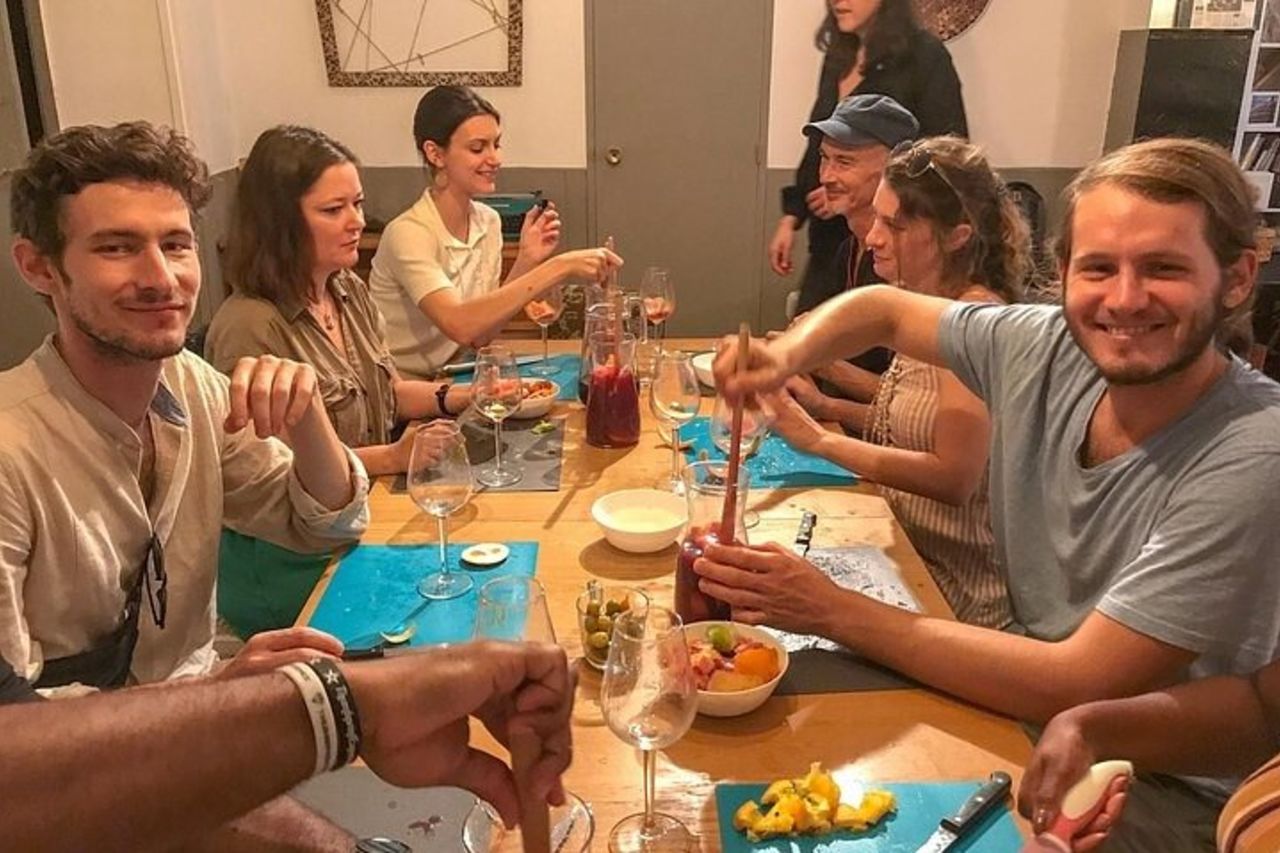 Laboratorio di Paella con Sangria illimitata nel centro di Madrid — 3