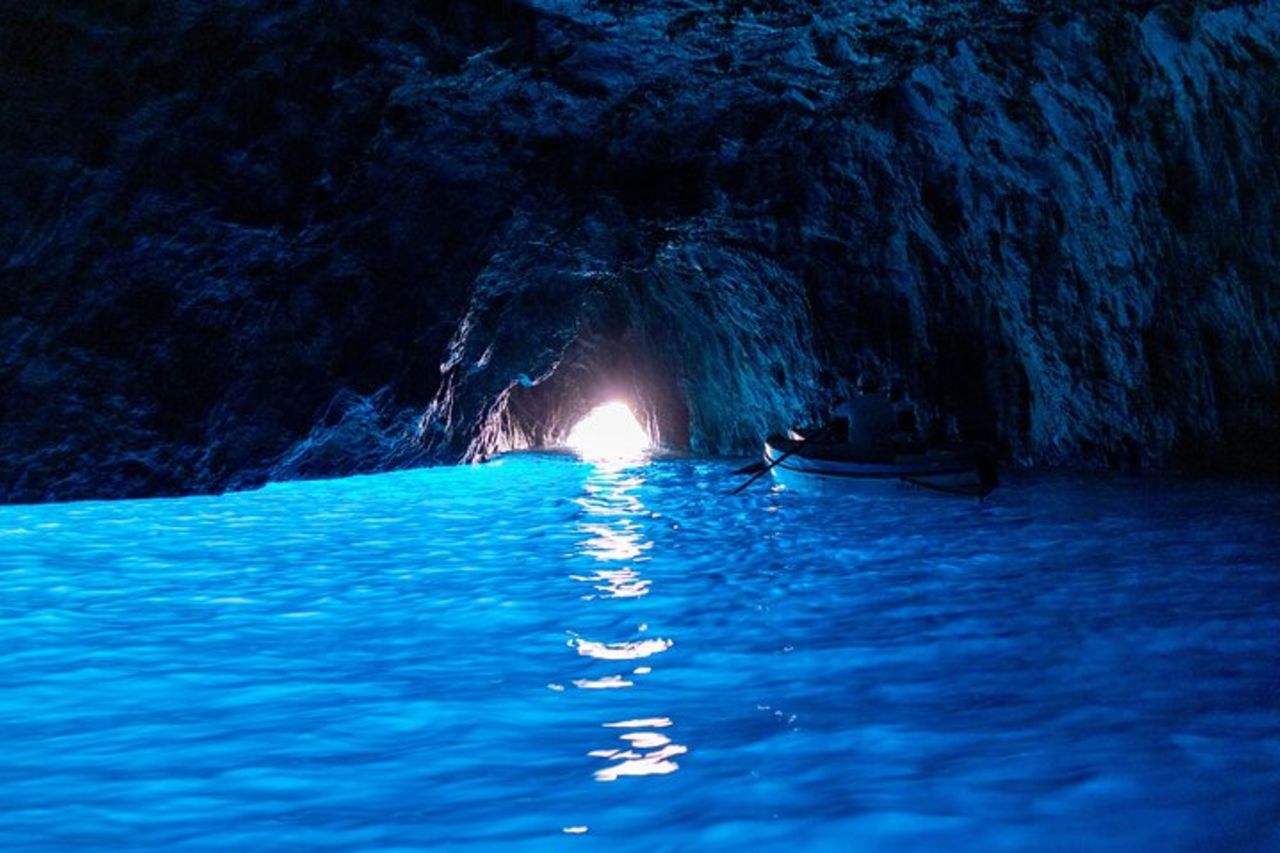 Tour per piccoli gruppi alla Grotta Azzurra, Anacapri e Capri — 3