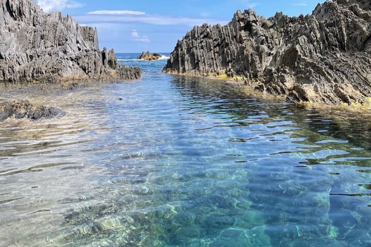 Swim&Enjoy 5 terre on the PINK Hyena with Captain Jenny! — 7