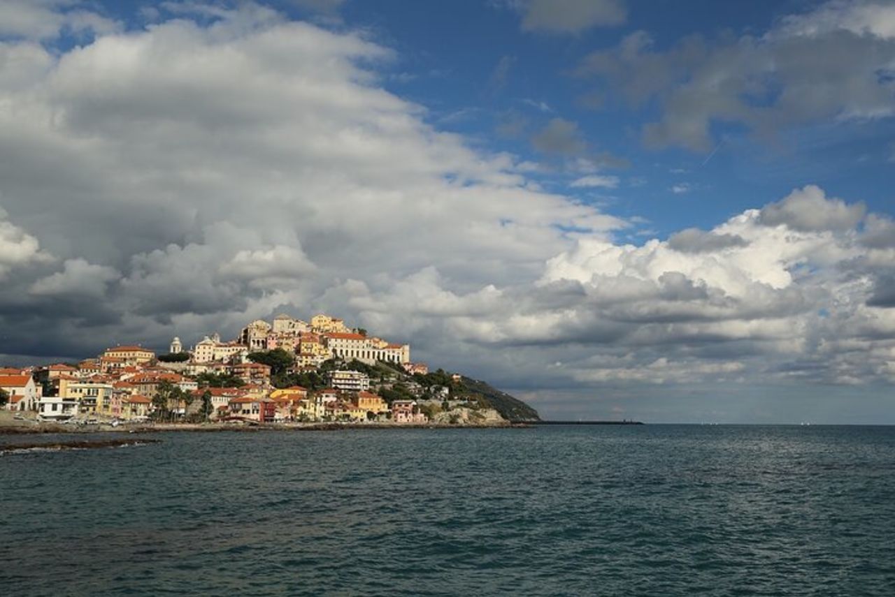 Imperia - Tour privato a piedi del centro storico — 2