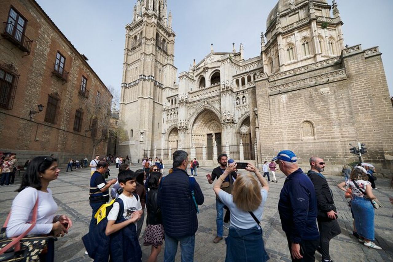 Da Madrid: Segovia & Toledo con Alcazar e Cattedrale — 7