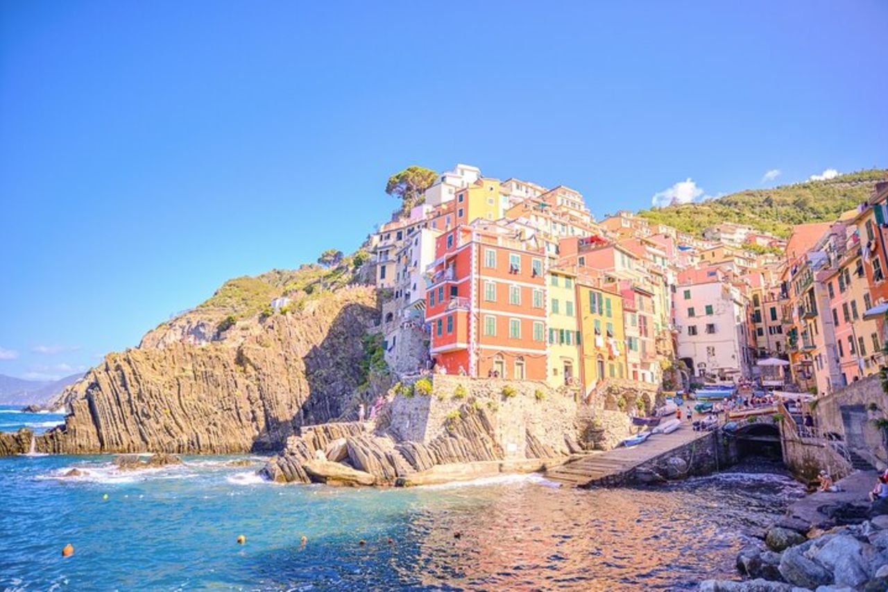 Tour delle Cinque Terre con degustazione di limoncino dal porto di La Spezia — 2