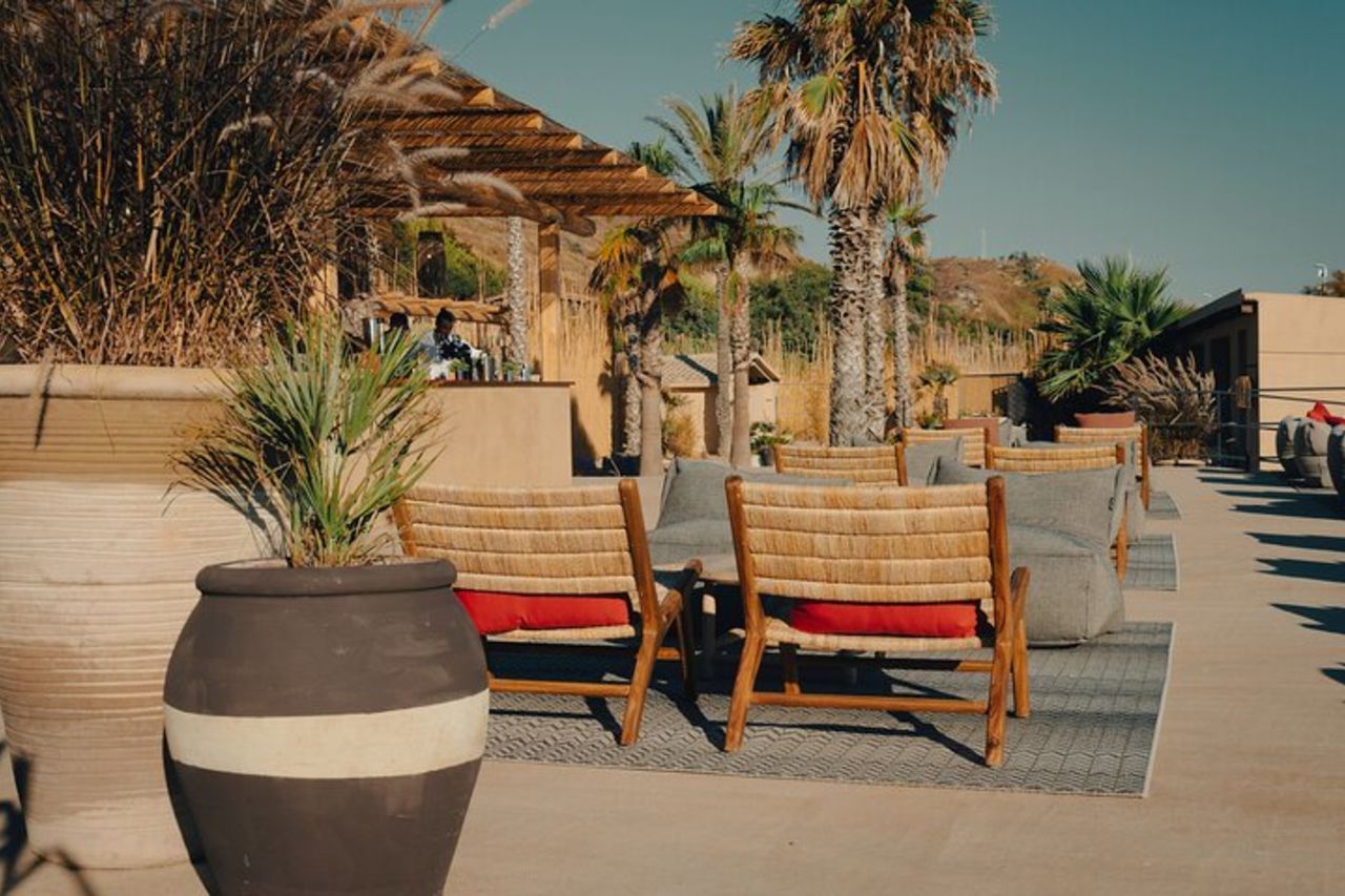 Pass per Intera Giornata a Cala Manbrù Beach Club — 9