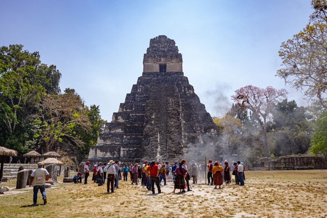 Gita di un giorno alle rovine Maya di Tikal, incluso il pranzo — 4