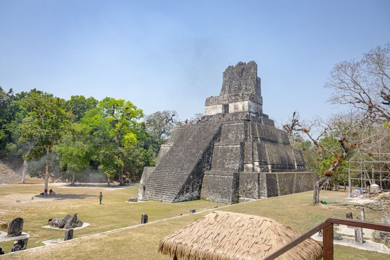 Gita di un giorno alle rovine Maya di Tikal, incluso il pranzo — 6