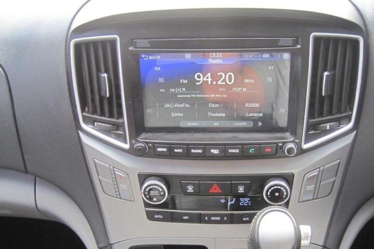 OPPURE Trasferimenti dall'aeroporto di Tambo e Lanseria a Sun City — 4