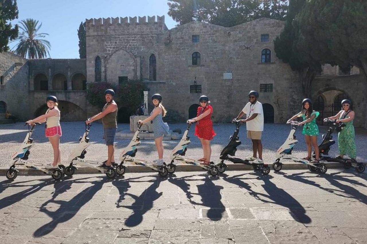 Esplora la città medievale di Rodi su scooter - 2 ore — 9