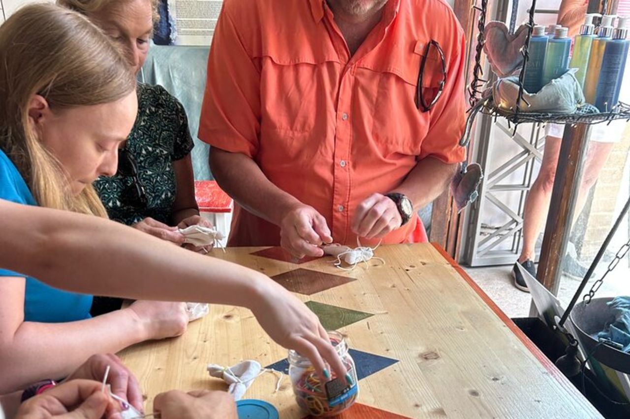 Ancona rossa di porpora e blu di guado — 2