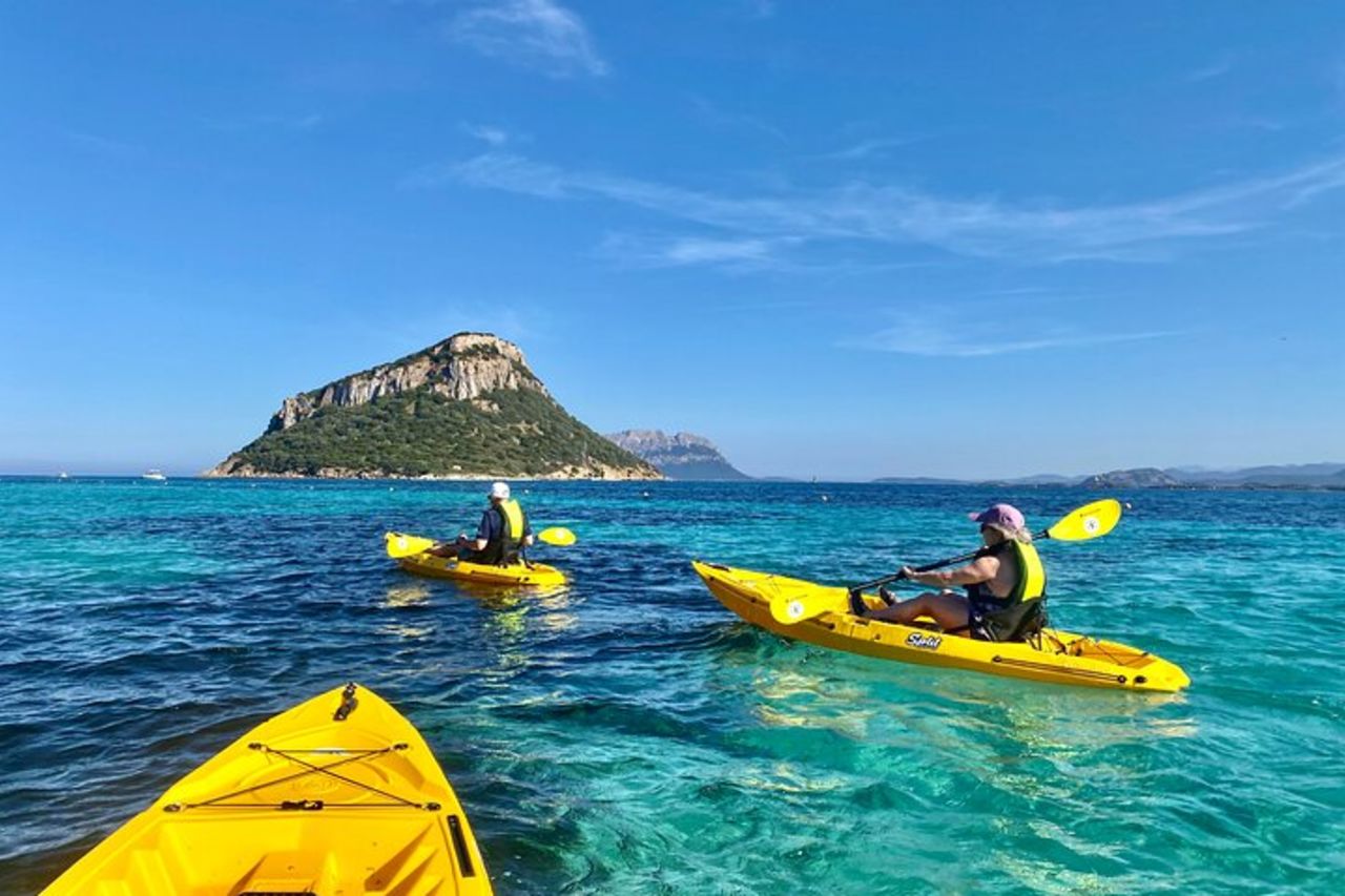 Golfo Aranci: Tour in Kayak con aperitivo e avvistamento delfini (max 9 pax) — 4
