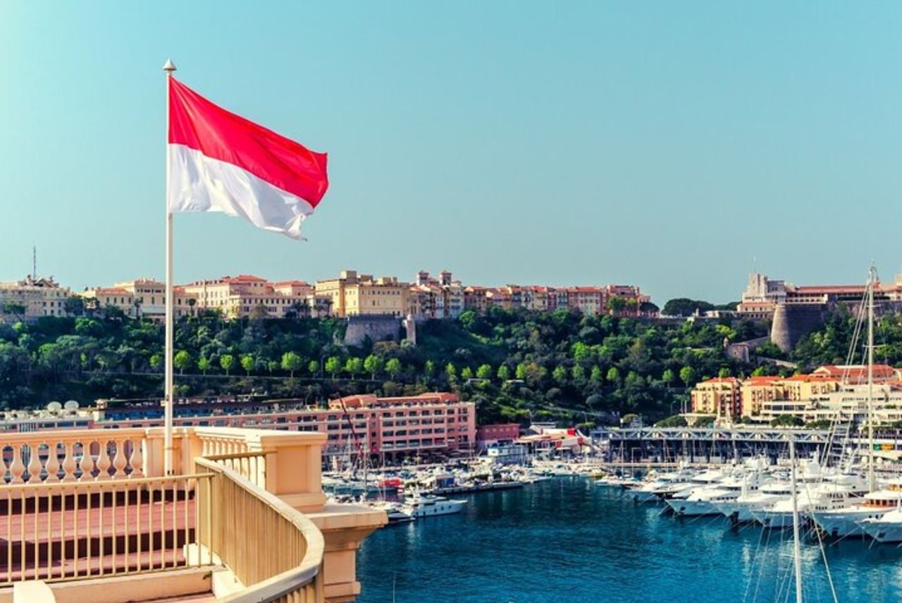 Tour a piedi di Monaco: Casinò, F1 e centro storico — 5