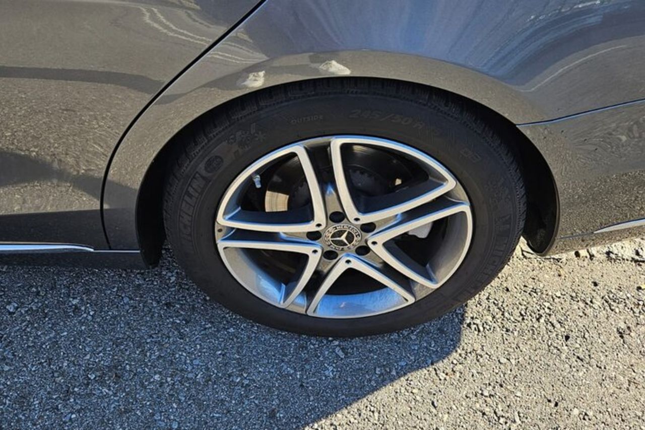 Malpensa Lugano or Lugano Malpensa Airport Transfer - Luxury car — 3