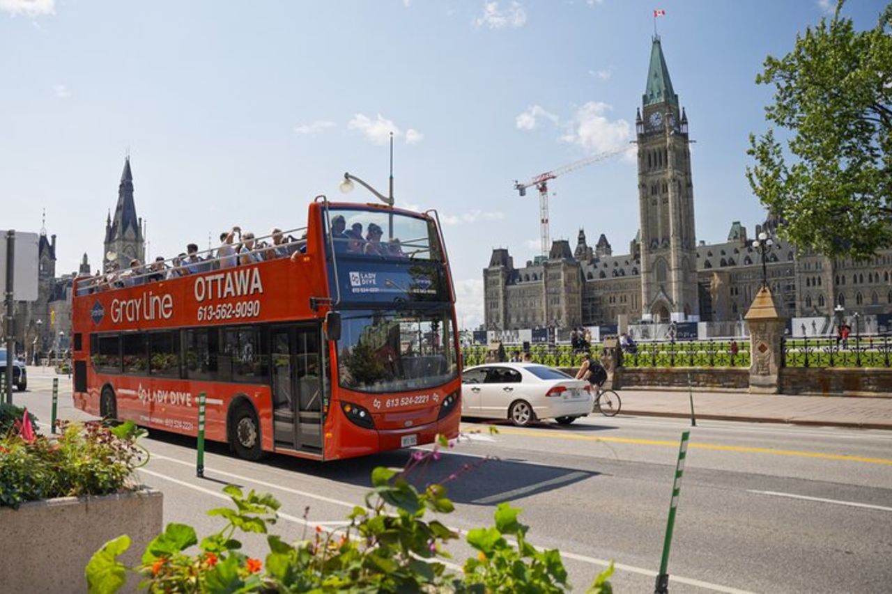 Tour panoramico di Hop-On Hop-Off ad Ottawa