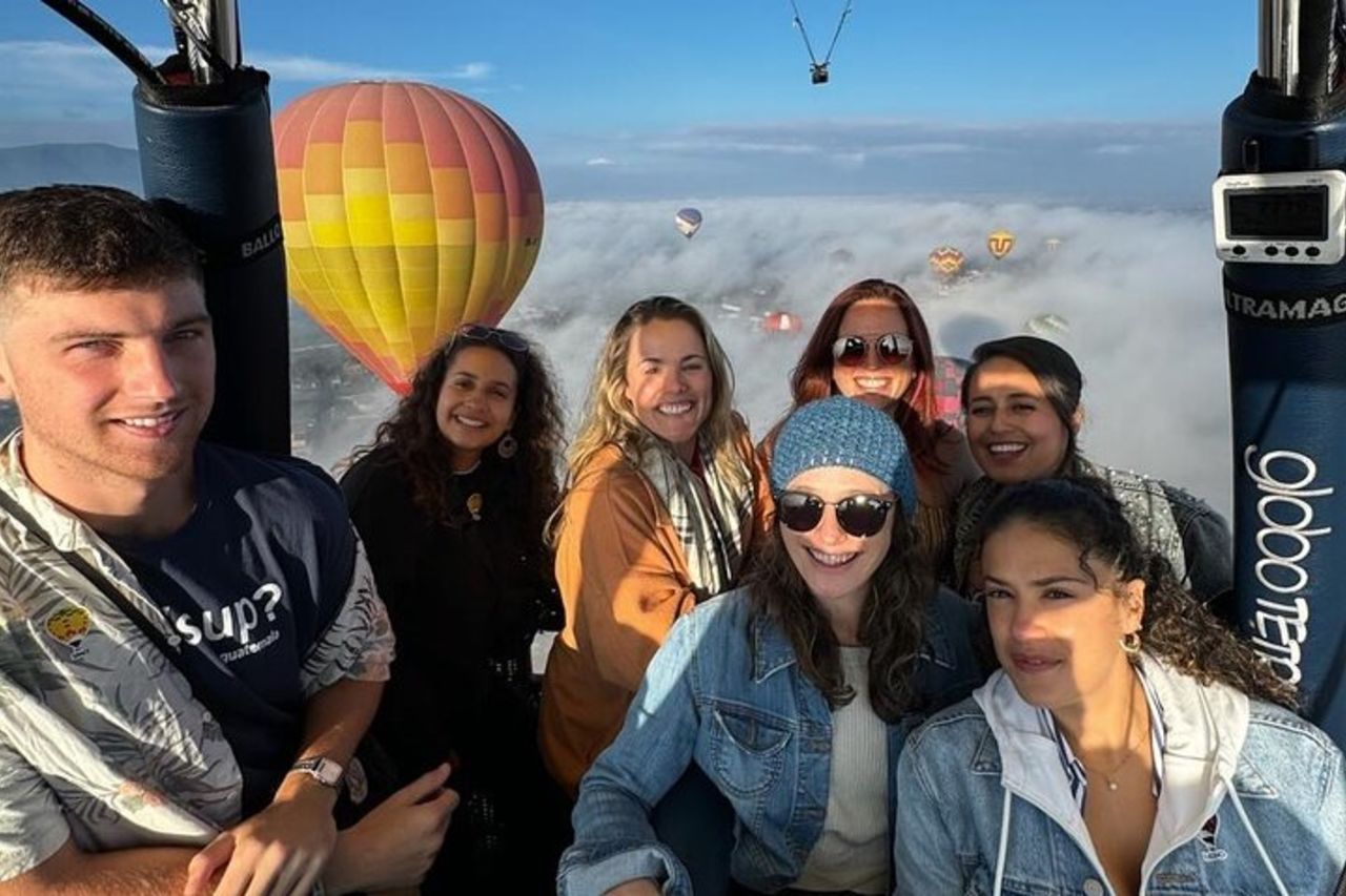 Volo in mongolfiera + prelievo a Città del Messico + colazione in una grotta + piramidi — 8